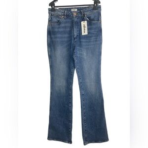Wrangler Westward 626 High Rise Bootcut Crop Jeans